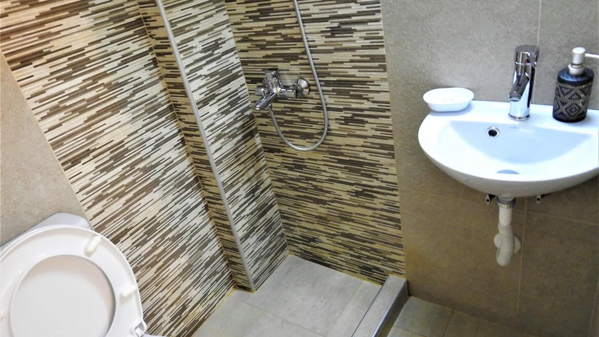 Konstantinos'S Luxury Studio Thessaloniki Griechenland